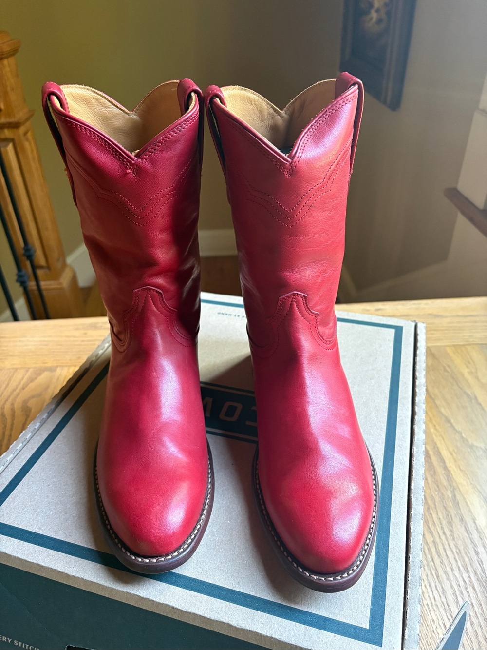 Tecovas The Beth Leather Boots in Crimson Bovine Size 8.5 Women’s